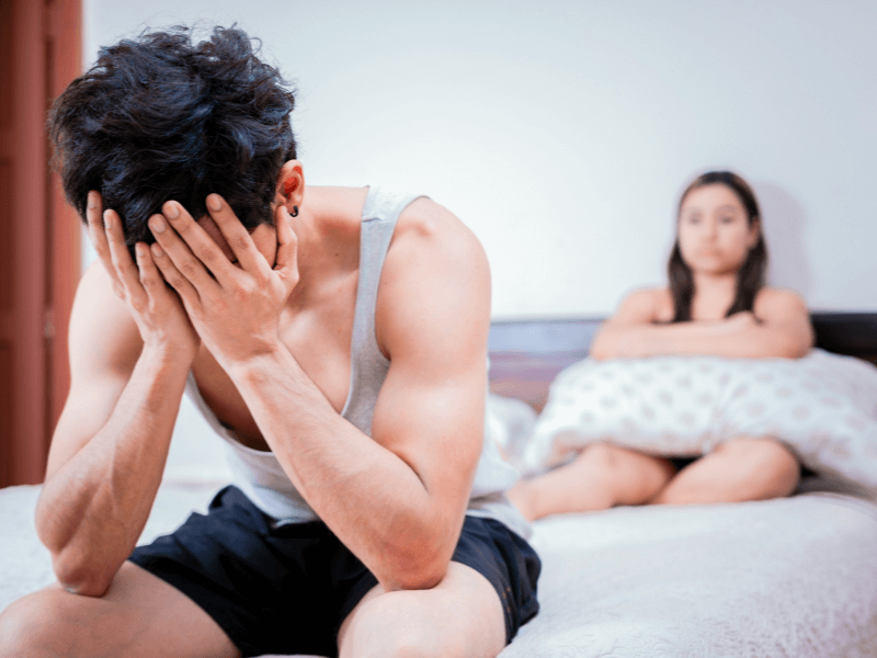 Những rủi ro tiềm ẩn của quan hệ tình dục khi bị đau thần kinh tọa