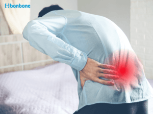 Khòm lưng có làm giảm tuổi thọ không?
