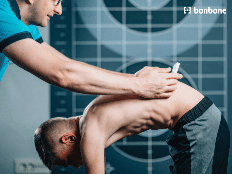 Lưng tôm không chỉ là chuyện tư thế